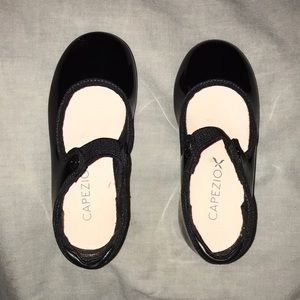 Capezio tap shoes